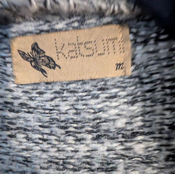 Gray Patterned Women's Sweater - Picture 2 of 2